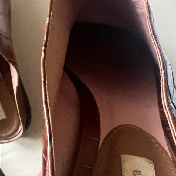 MaxMara Brown Leather Crocodile Embossed Loafer Slides, Size 39 - Picture 8 of 11